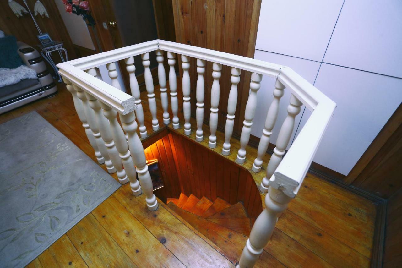 Apartment On Freedom Square Diuma Street Tbilisi Exterior foto
